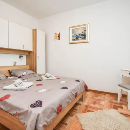 Apartment Rota Turanj